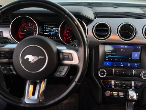 Used 2021 Ford Mustang Premium image 9