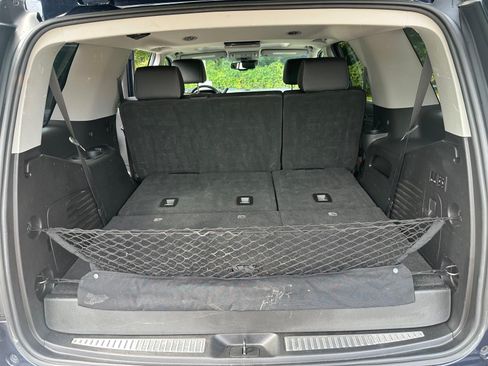 Used 2018 Chevrolet Tahoe Premier AWD/4WD image 22