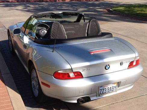 Used 2002 BMW Z3 2.5i RWD image 5