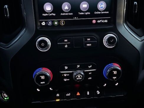 Used 2021 GMC Sierra 1500 Elevation w/ LPO, Elevation Black Package image 17