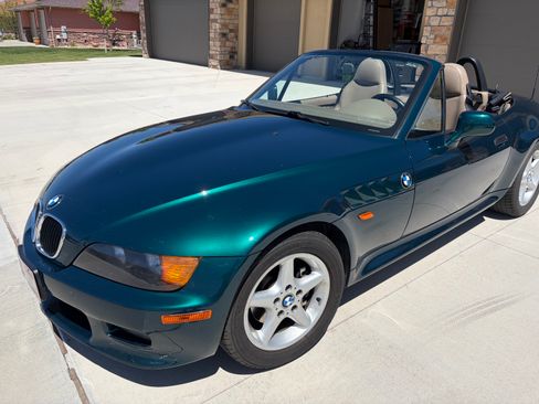 Used 1998 BMW Z3 2.8 RWD image 2