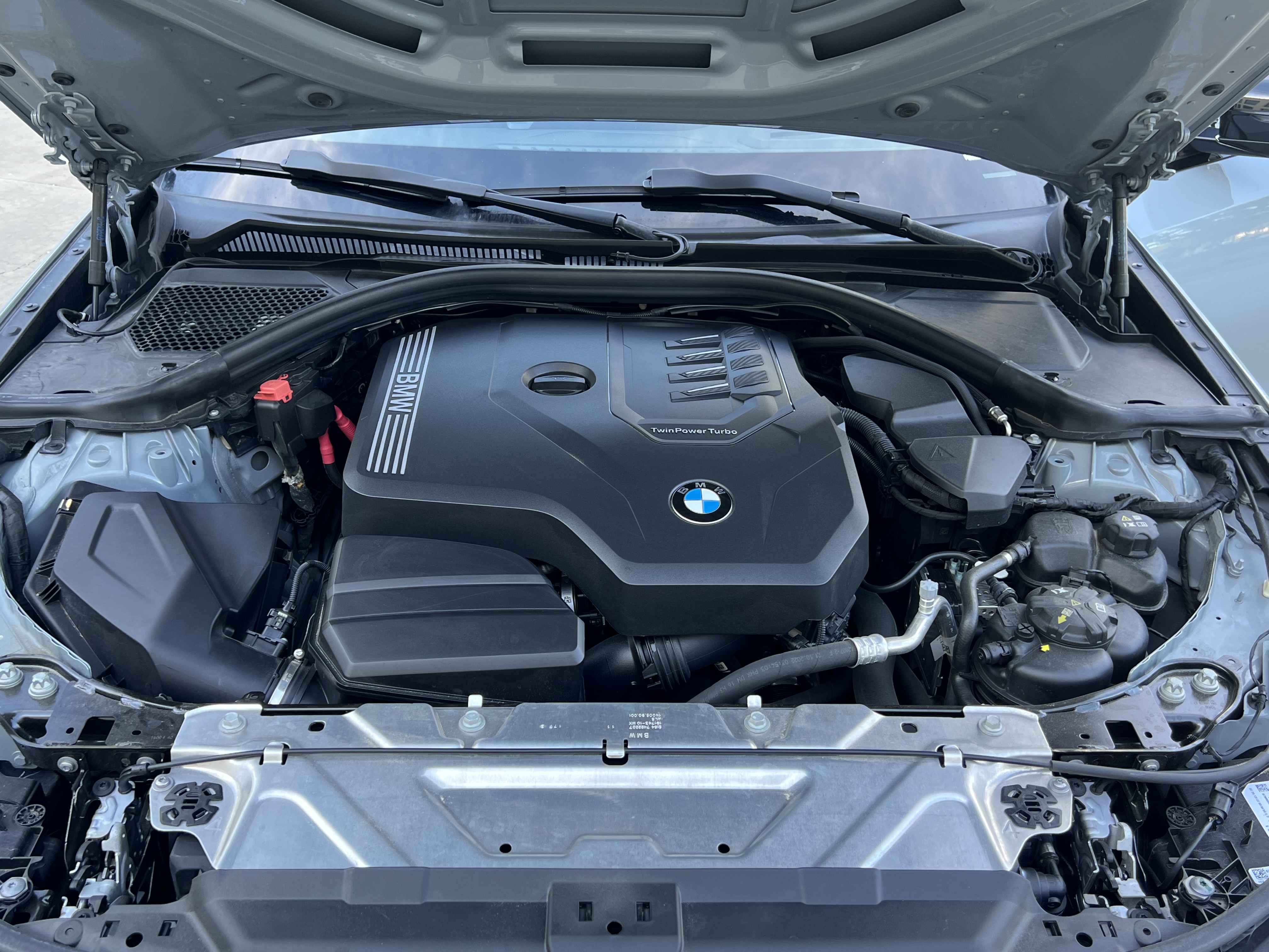 Used 2023 BMW 330i xDrive Sedan w/ M Sport Package AWD/4WD image 15