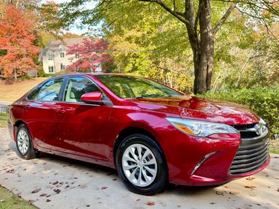 Used 2015 Toyota Camry LE
