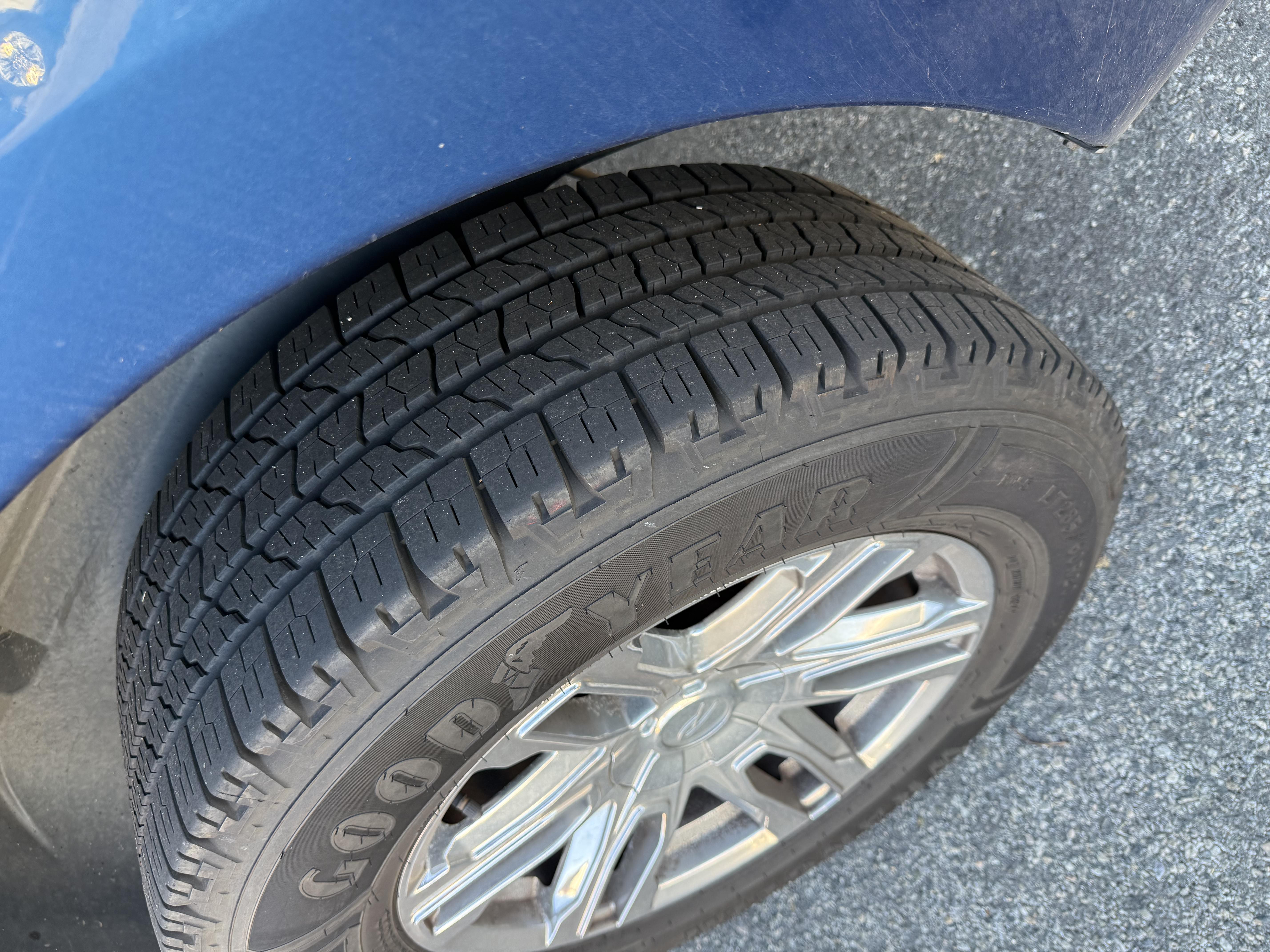Used 2011 RAM 1500 Classic SLT RWD image 8