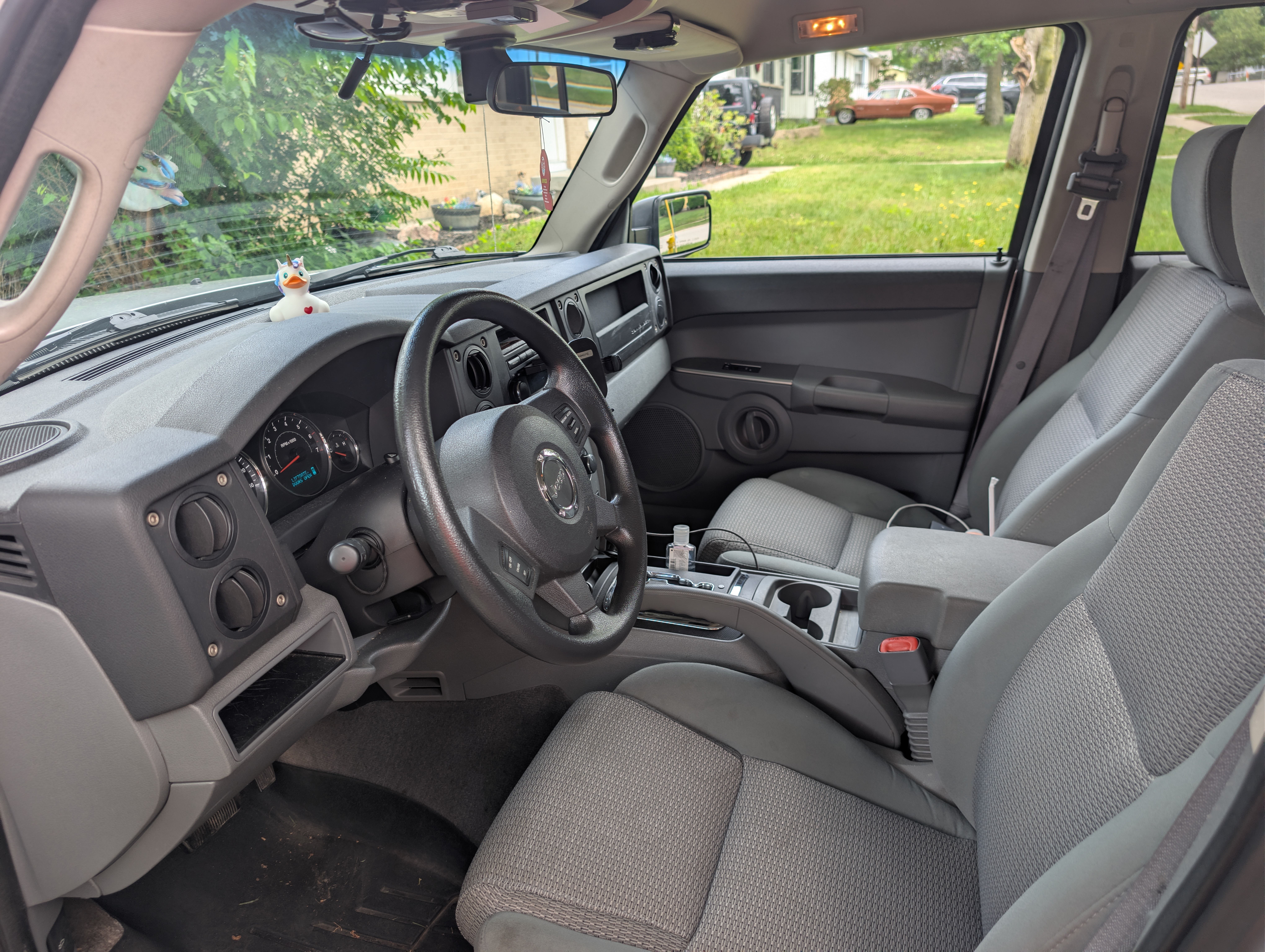 Used 2007 Jeep Commander Sport AWD/4WD image 19