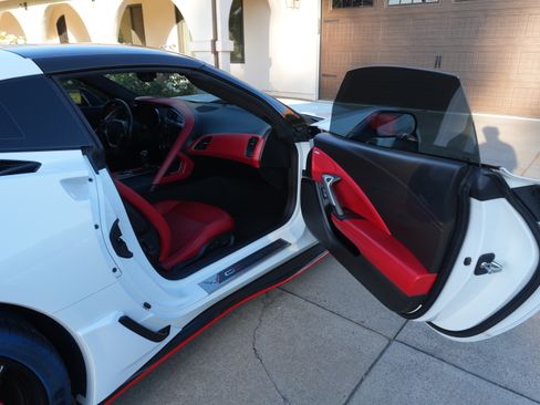 Used 2014 Chevrolet Corvette Stingray Coupe w/ 3LT Preferred Equipment Group RWD image 21