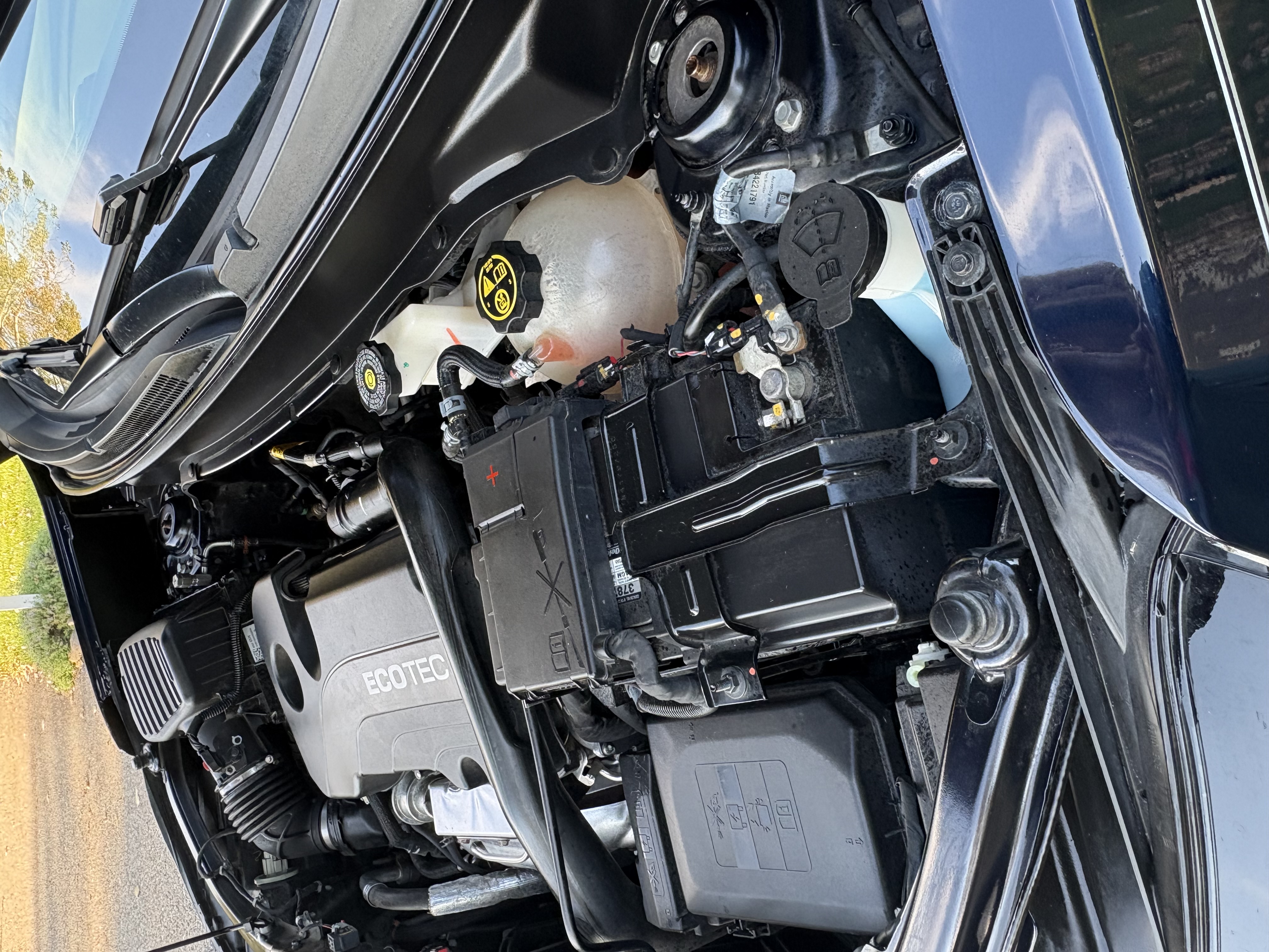 Used 2021 Chevrolet Equinox Premier FWD image 11
