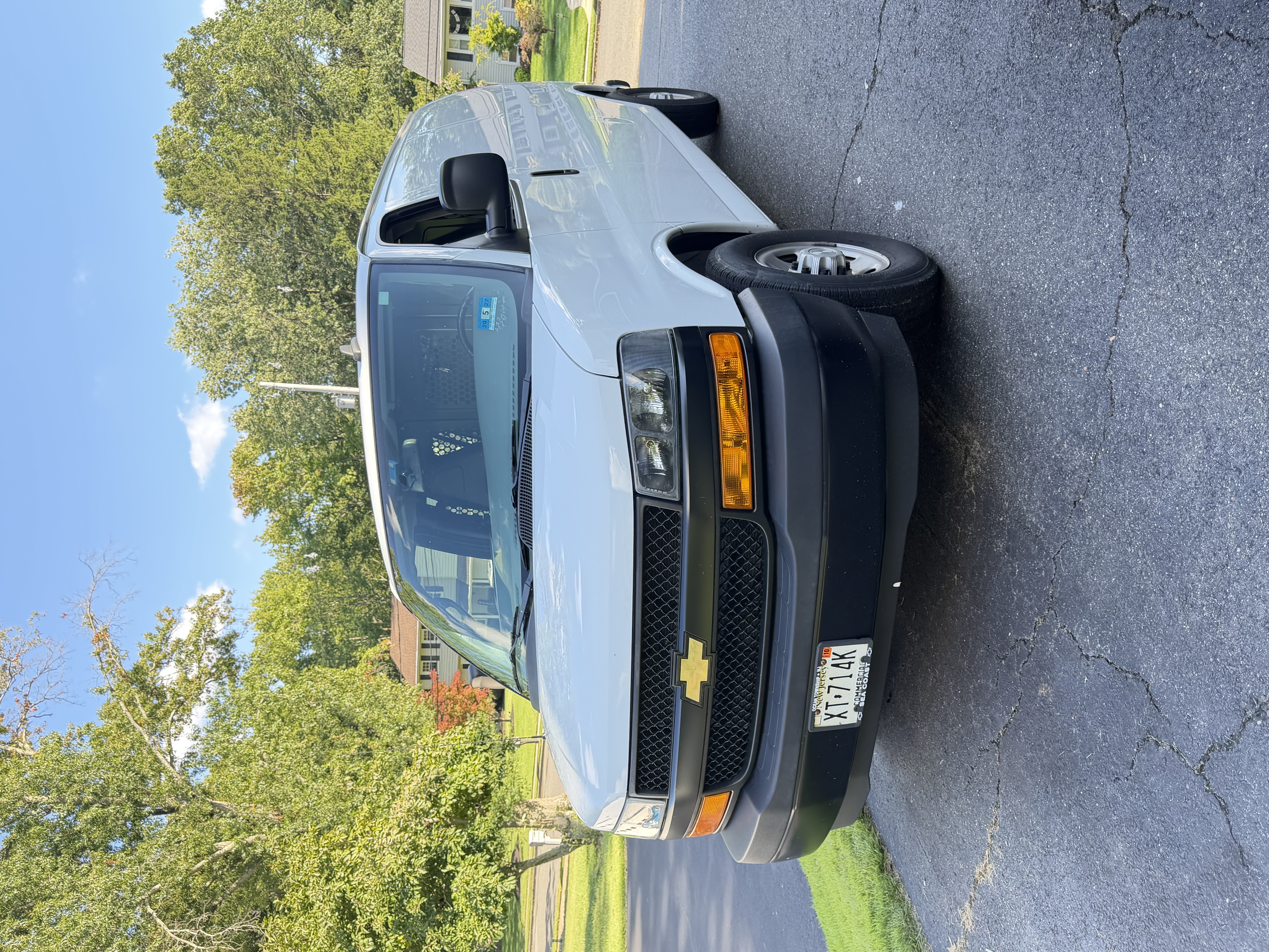 Used 2019 Chevrolet Express 3500 Extended w/ Driver Convenience Package RWD image 6