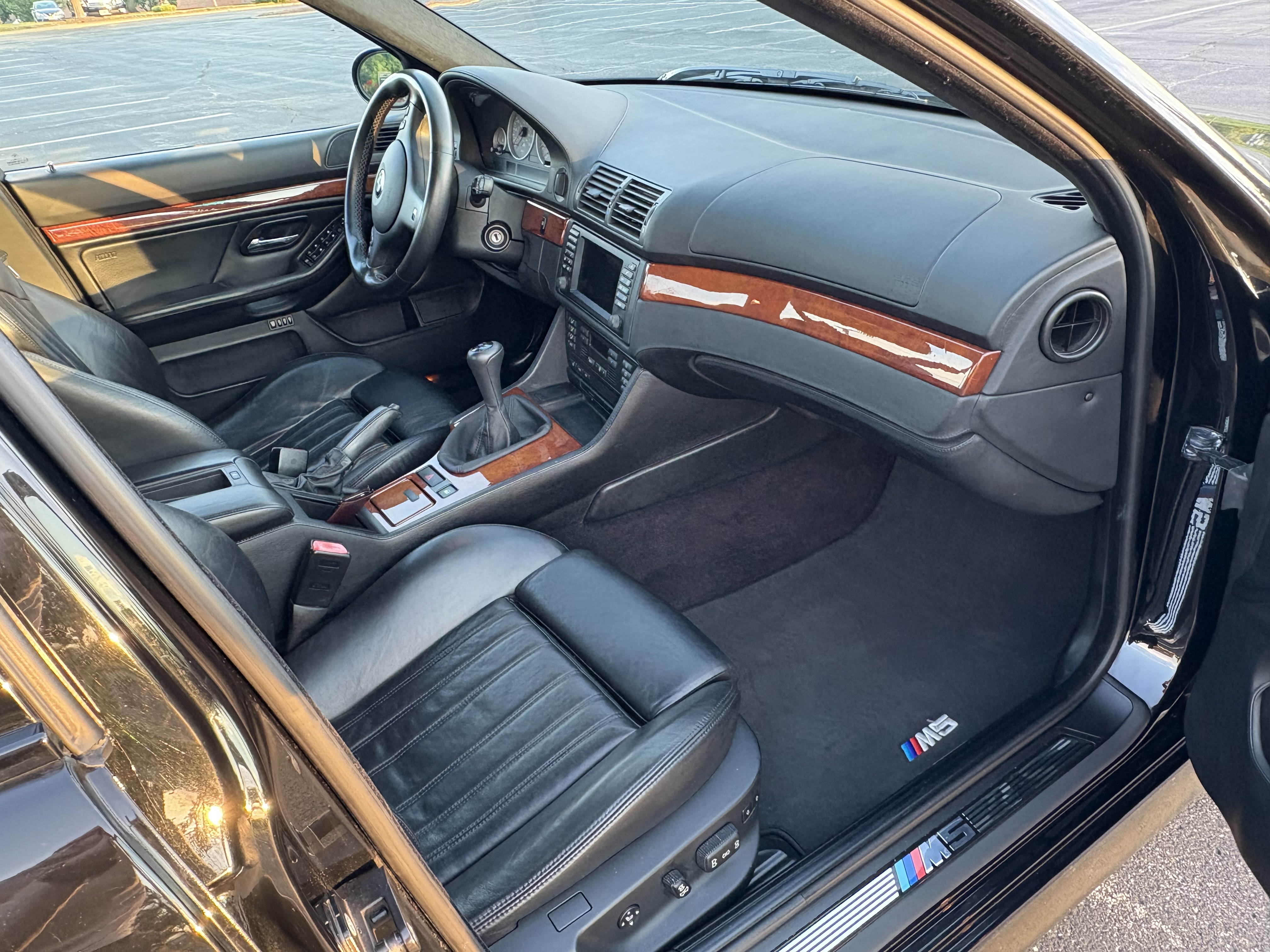 Used 2003 BMW M5 RWD image 16