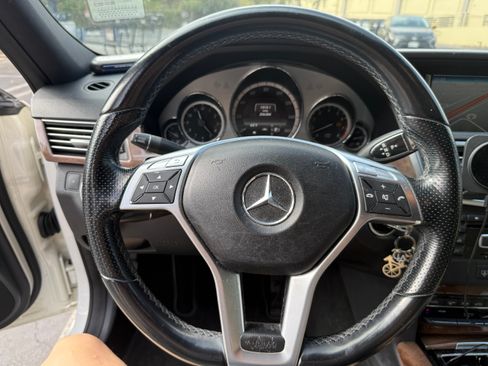 Used 2013 Mercedes-Benz E 350 Sedan image 14