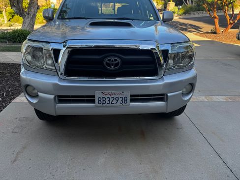 Used 2006 Toyota Tacoma PreRunner image 6