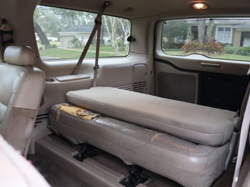 Used 2001 Ford Excursion Limited image 24