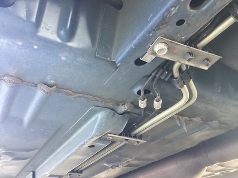 Used 2006 Pontiac Grand Prix GXP w/ Sun And Sound Package image 31