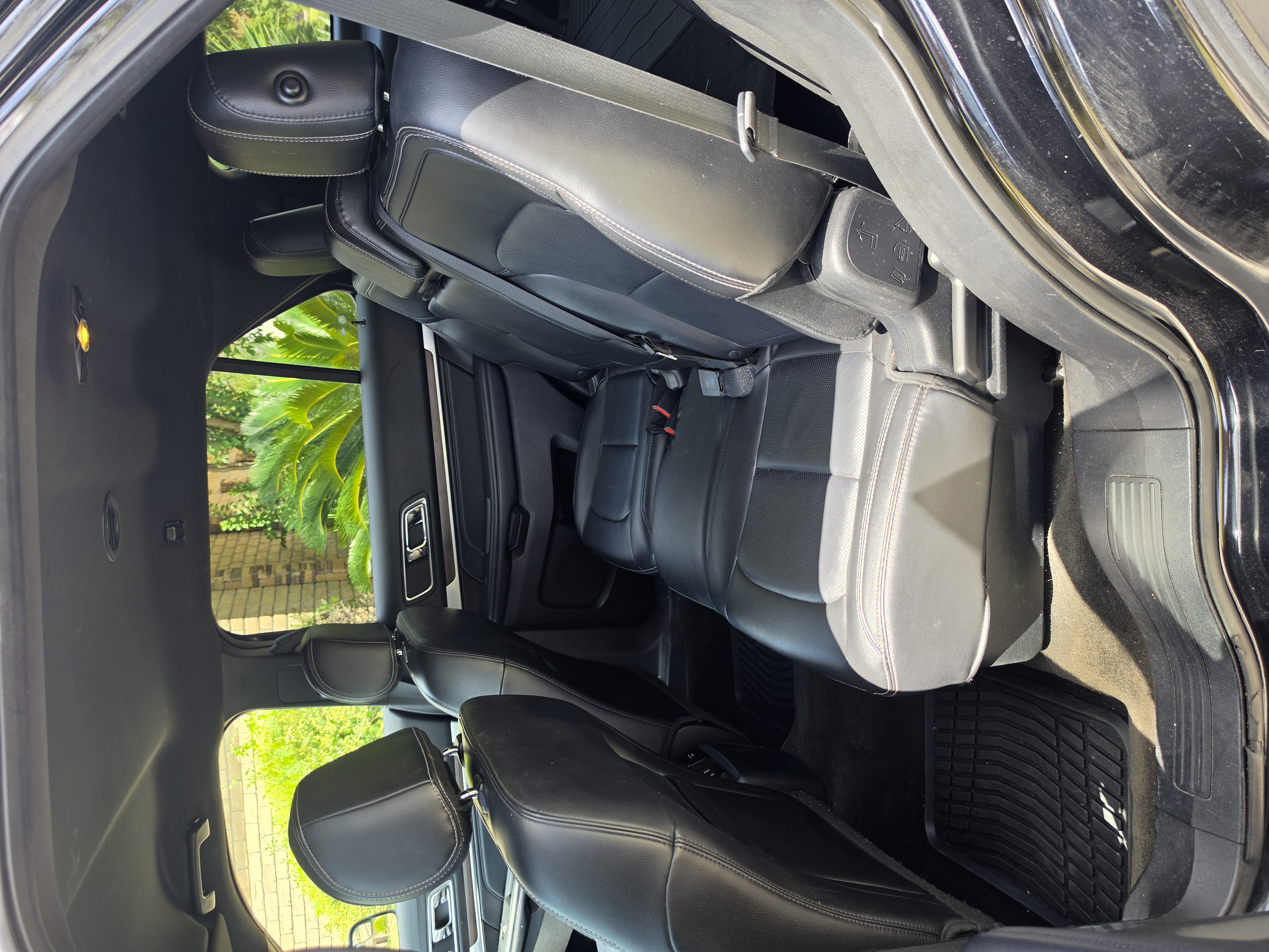 Used 2017 Ford Explorer Limited FWD image 17