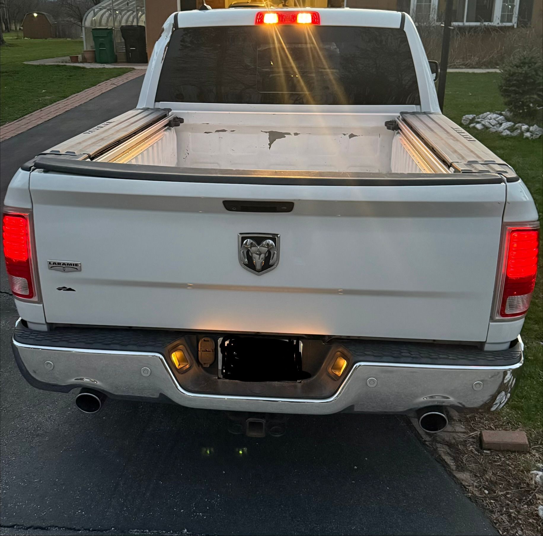 Used 2015 RAM 1500 Laramie w/ Convenience Group RWD image 6
