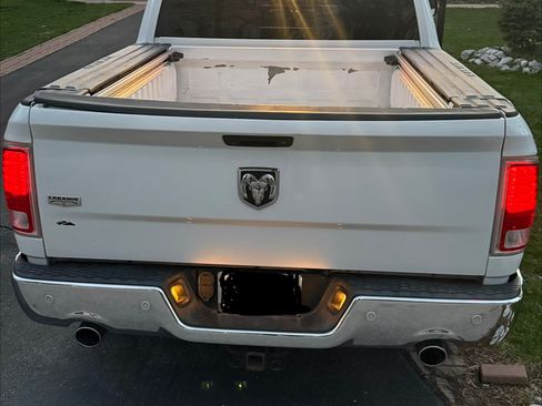 Used 2015 RAM 1500 Laramie w/ Convenience Group RWD image 6