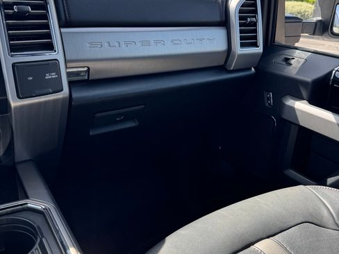 Used 2020 Ford F350 Platinum image 16