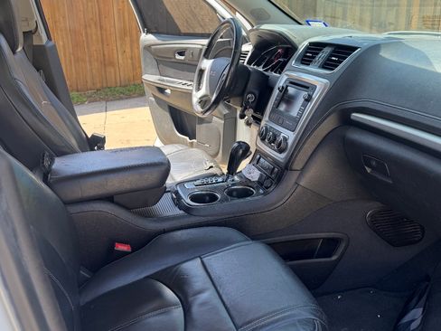 Used 2016 GMC Acadia SLT image 6