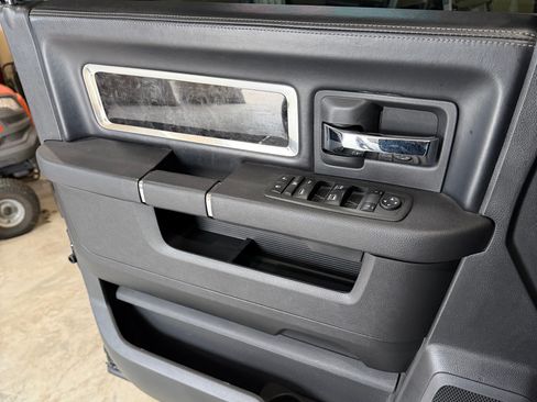 Used 2012 RAM 1500 Limited image 12