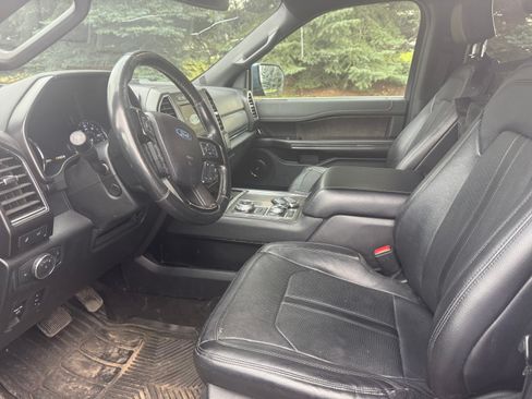 Used 2019 Ford Expedition Max Limited image 12