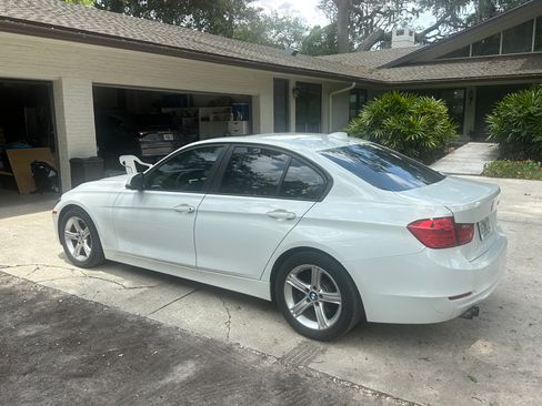 Used 2013 BMW 328i Sedan RWD image 4