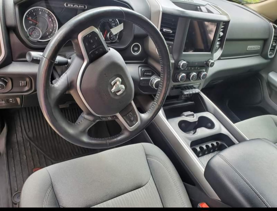 Used 2020 RAM 1500 Big Horn RWD image 5