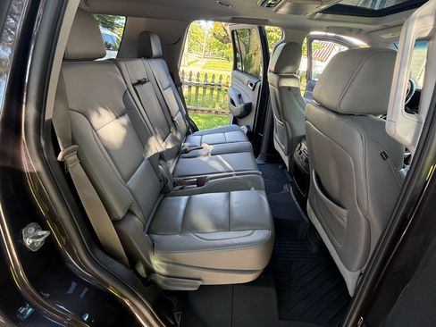Used 2015 Chevrolet Tahoe LT AWD/4WD image 20