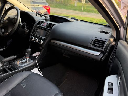 Used 2014 Subaru Crosstrek Touring image 9