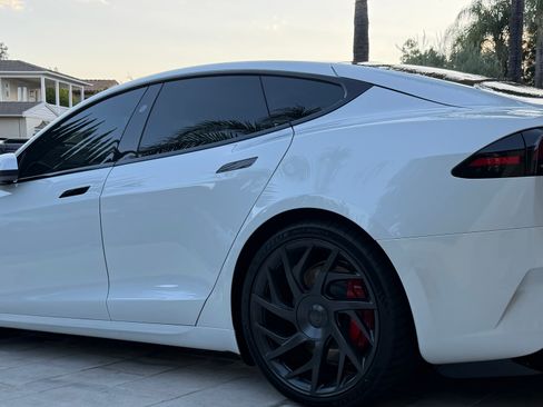 Used 2026 Tesla Model S Plaid AWD/4WD image 6