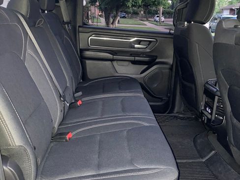 Used 2019 RAM 1500 Big Horn AWD/4WD image 10