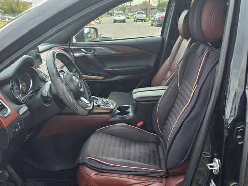 Used 2018 MAZDA CX-9 Signature image 9