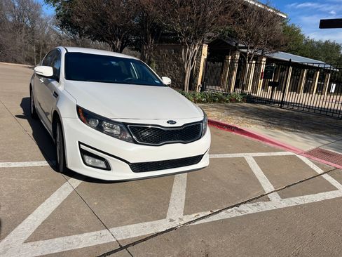 Used 2015 Kia Optima LX image 4
