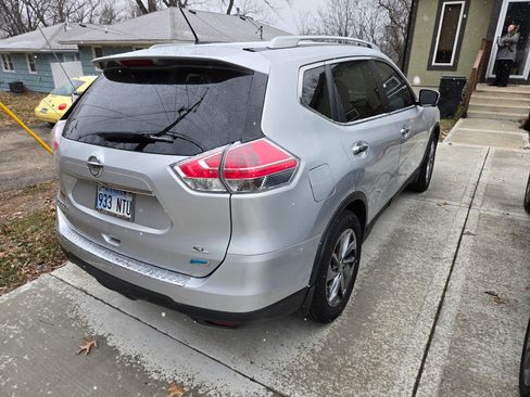 Used 2014 Nissan Rogue SL w/ SL Premium Package image 5