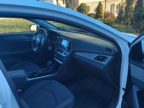 Used 2018 Hyundai Sonata SE image 11