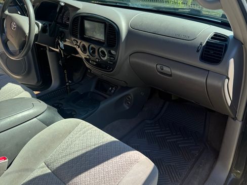 Used 2006 Toyota Tundra Darrell Waltrip Edition image 26