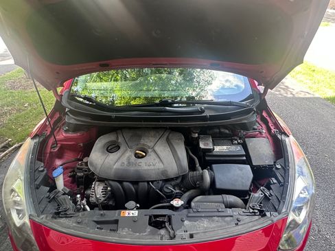 Used 2013 Hyundai Elantra GT w/ Style Pkg FWD image 14