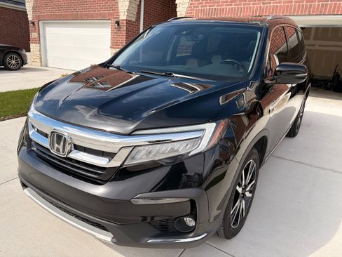 Used 2022 Honda Pilot Touring image 5