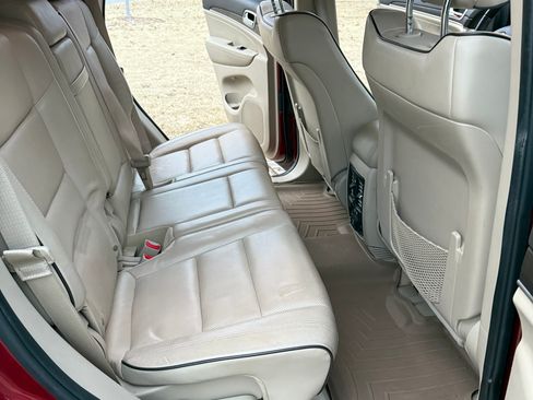 Used 2014 Jeep Grand Cherokee Overland image 14