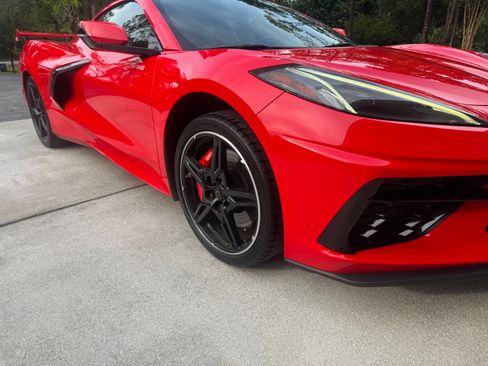 Used 2022 Chevrolet Corvette Stingray Preferred Cpe w/ Z51 Performance Package RWD image 5