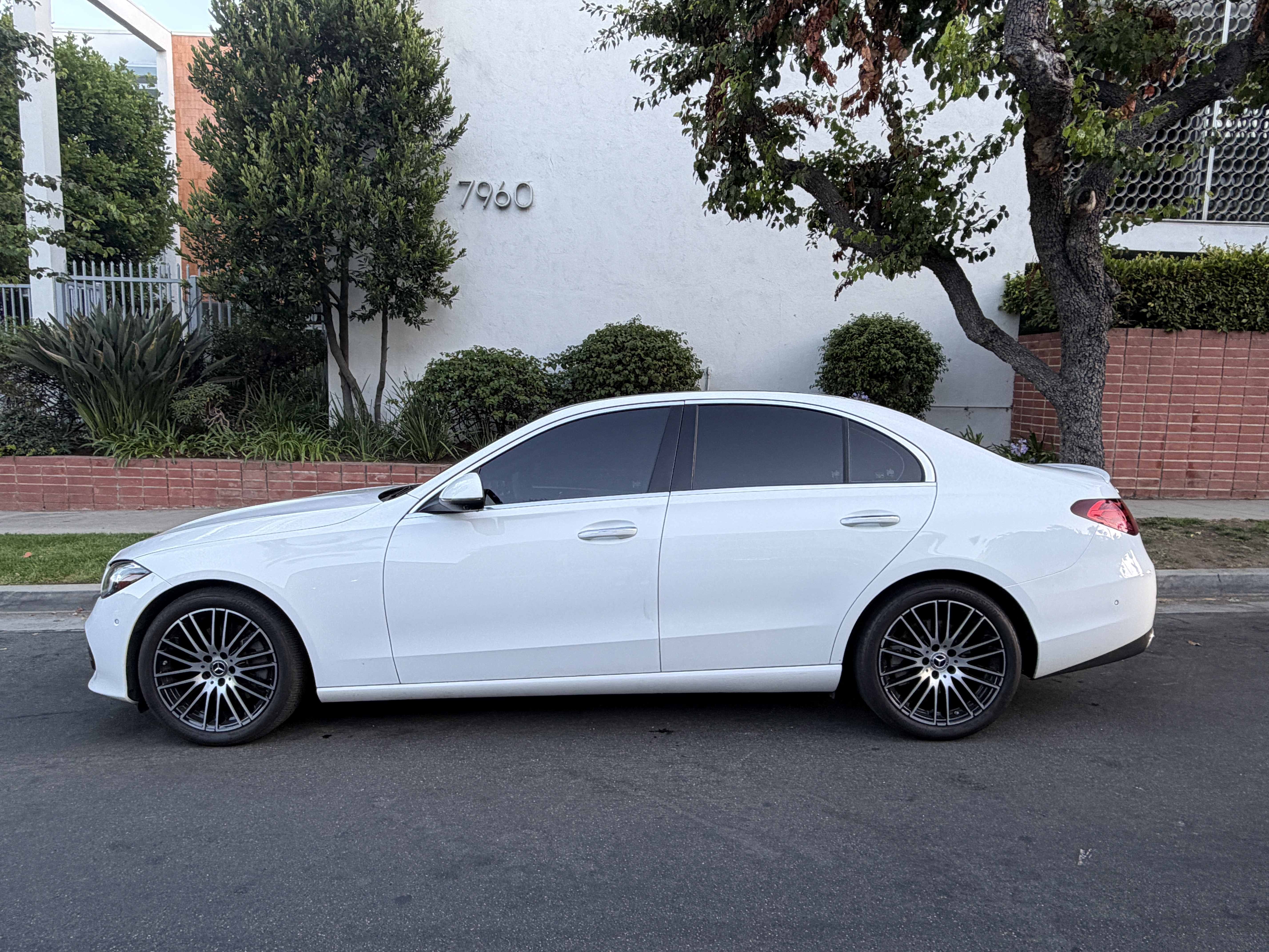 Used 2023 Mercedes-Benz C 300 Sedan image 1