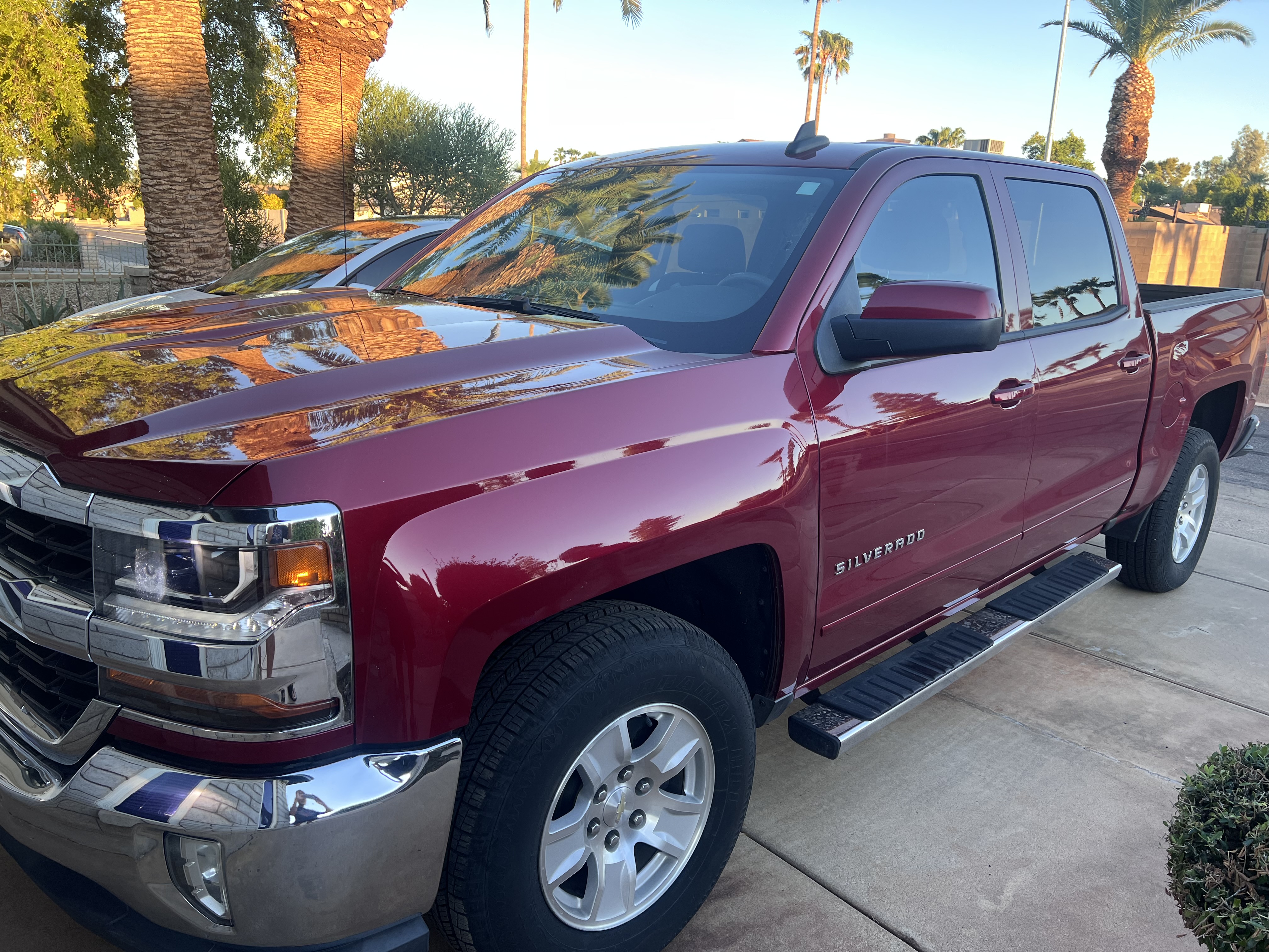Used 2018 Chevrolet Silverado 1500 LT w/ All Star Edition RWD image 6
