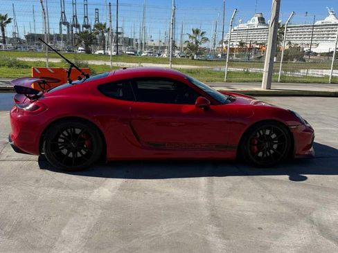 Used 2016 Porsche Cayman GT4 image 5