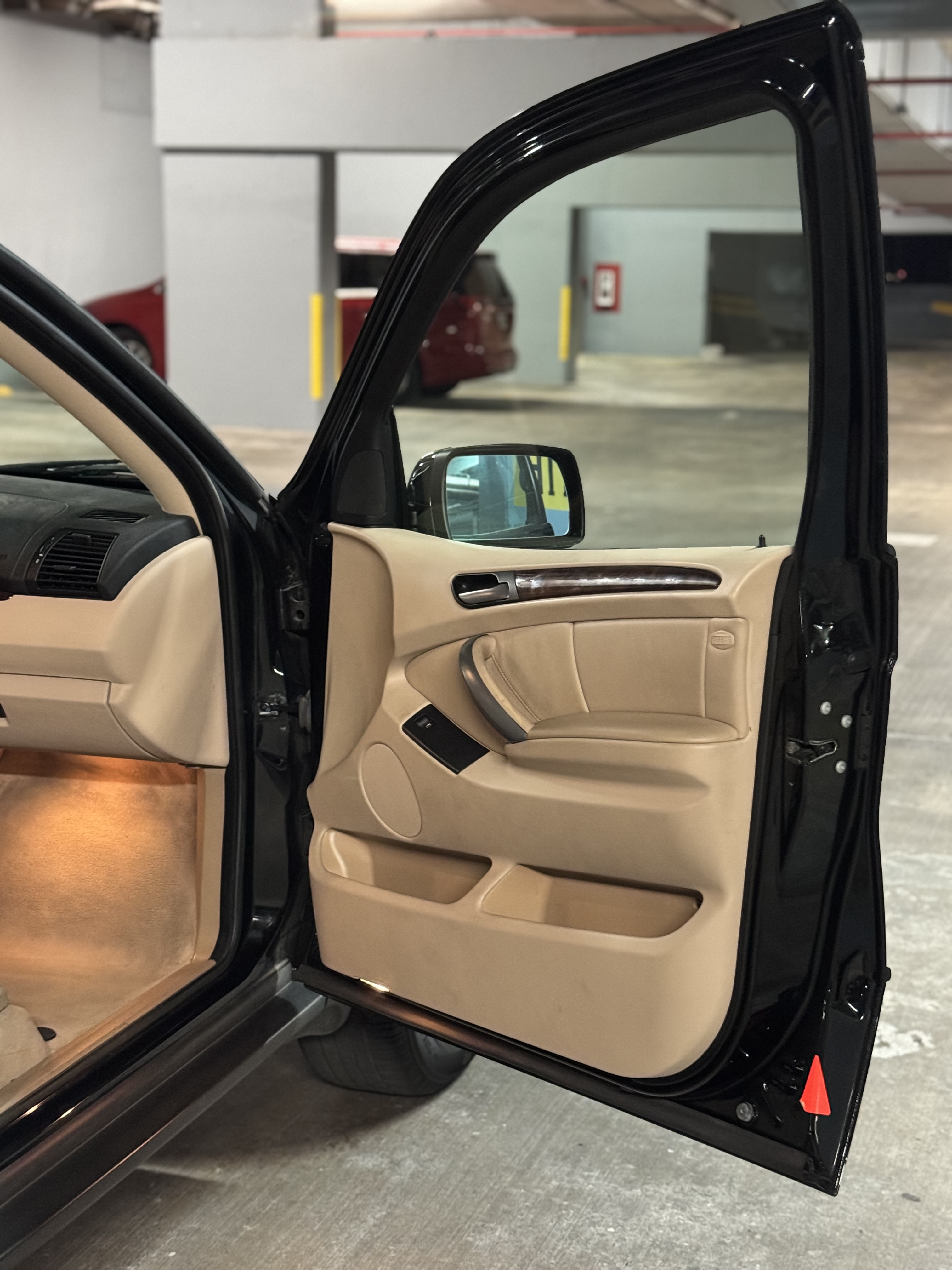 Used 2005 BMW X5 3.0i AWD/4WD image 17