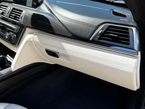 Used 2016 BMW M4 Coupe image 22