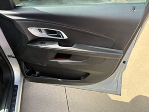 Used 2013 Chevrolet Equinox LS w/ LPO, Protection Package FWD image 12