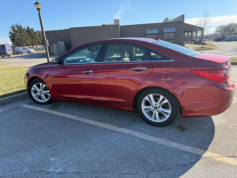 Used 2013 Hyundai Sonata Limited image 2
