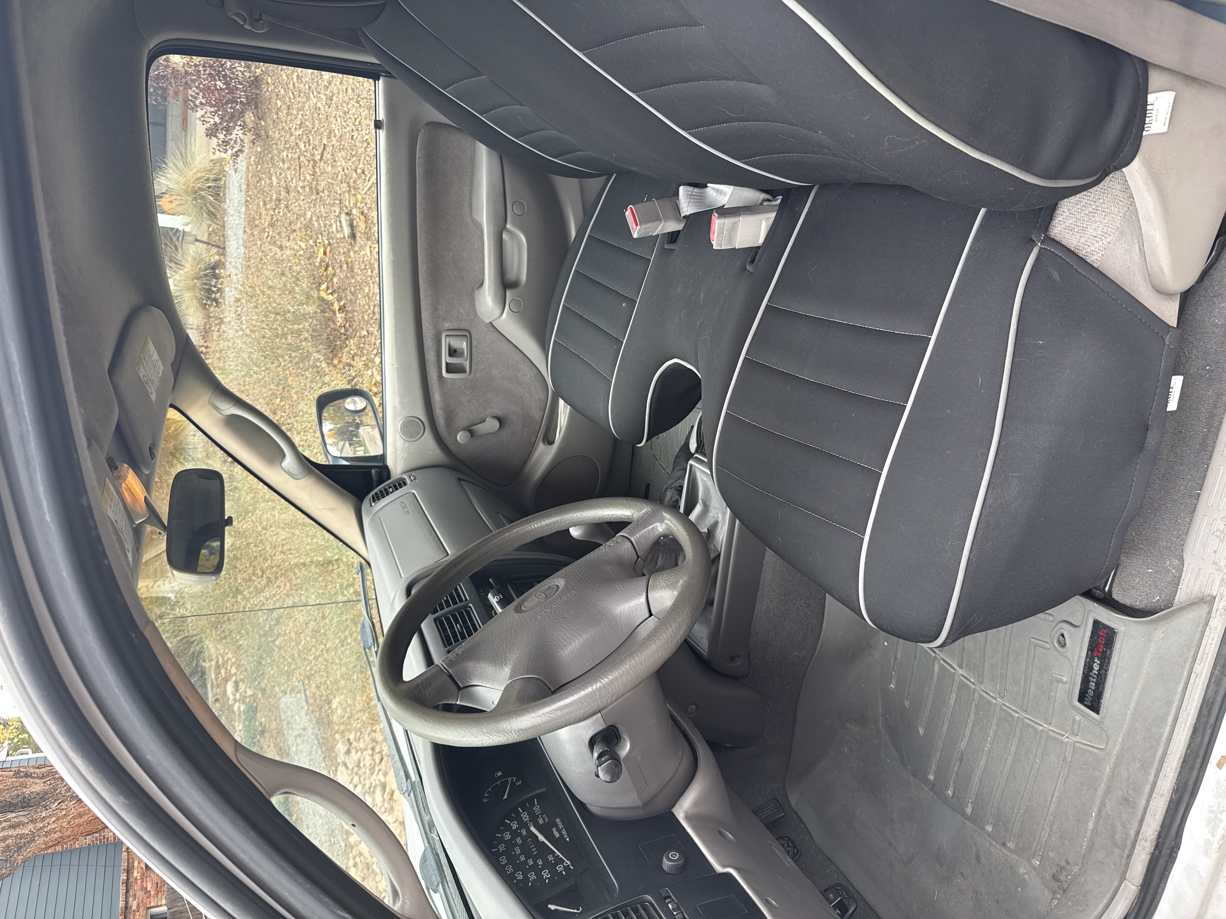 Used 2002 Toyota Tacoma 2WD Regular Cab image 5
