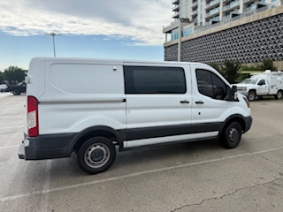 Used 2016 Ford Transit 150 130 Low Roof RWD image 2