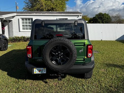 Used 2024 Ford Bronco Black Diamond image 8