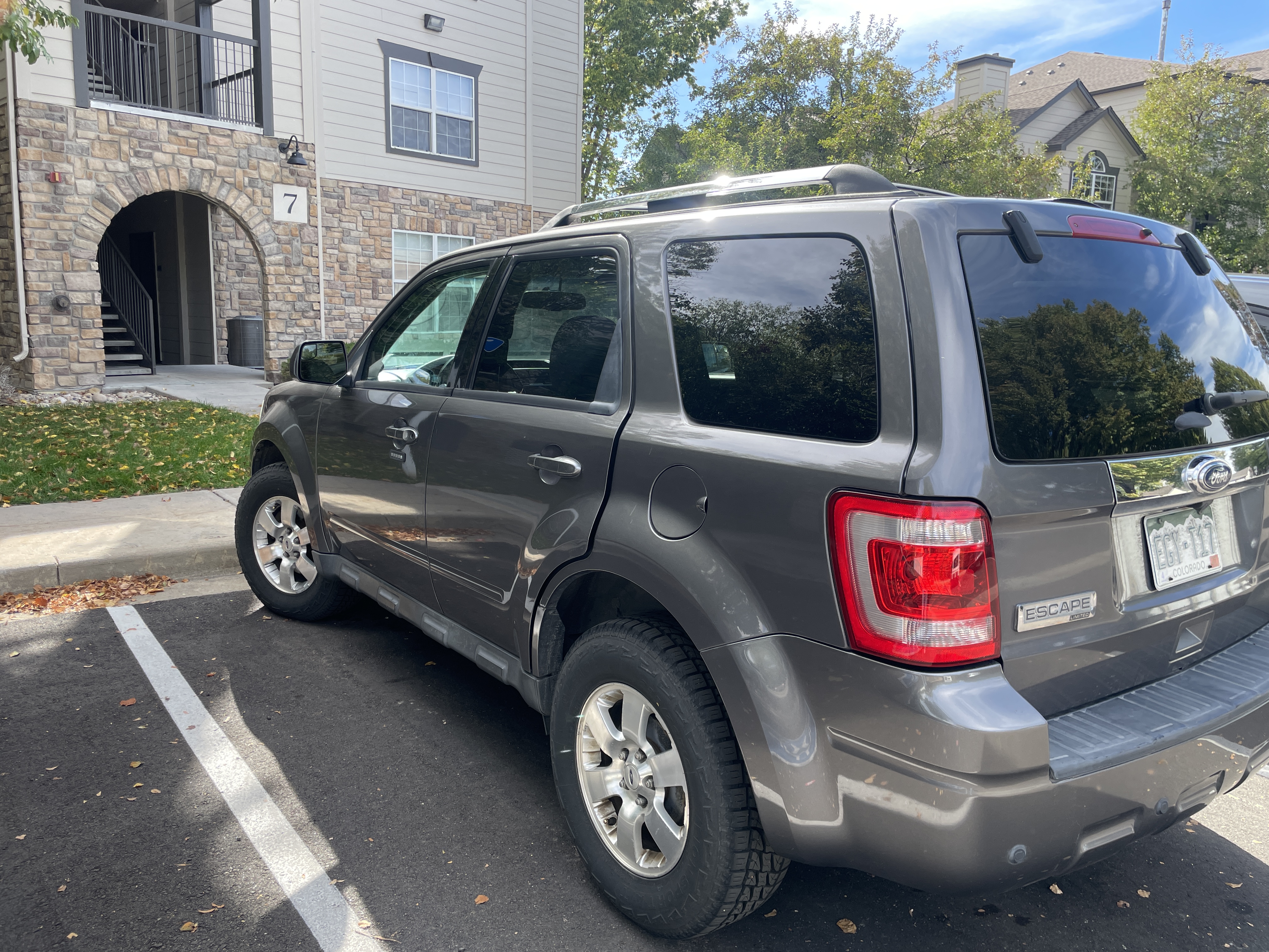 Used 2012 Ford Escape Limited FWD image 16